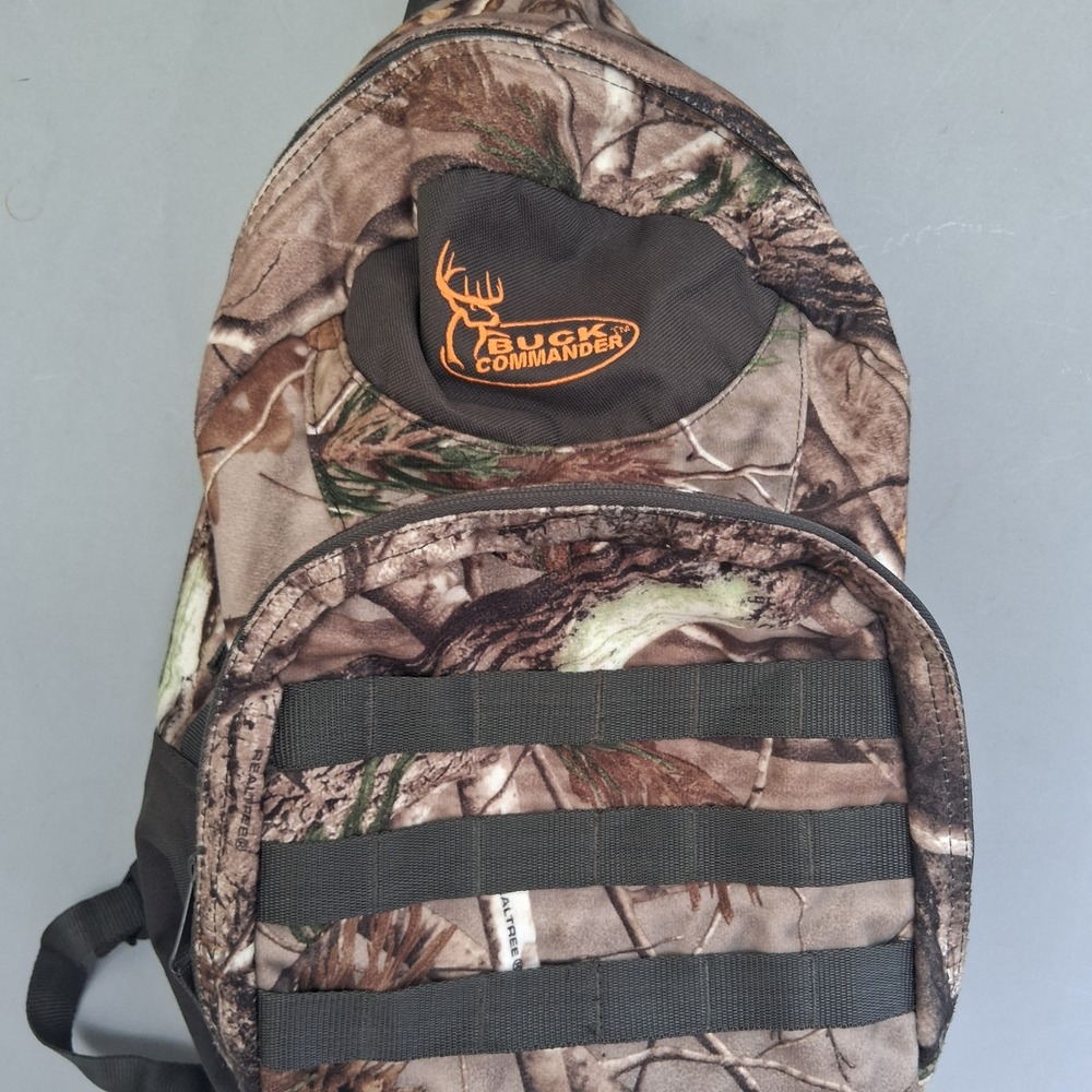 Buck Commander Realtree Camo Sling Backpack Tactical Hunting Bag EUC